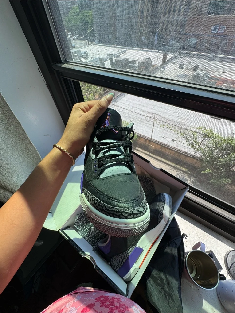 Jordan Men’s Black & Purple Retro Basketball Sneakers